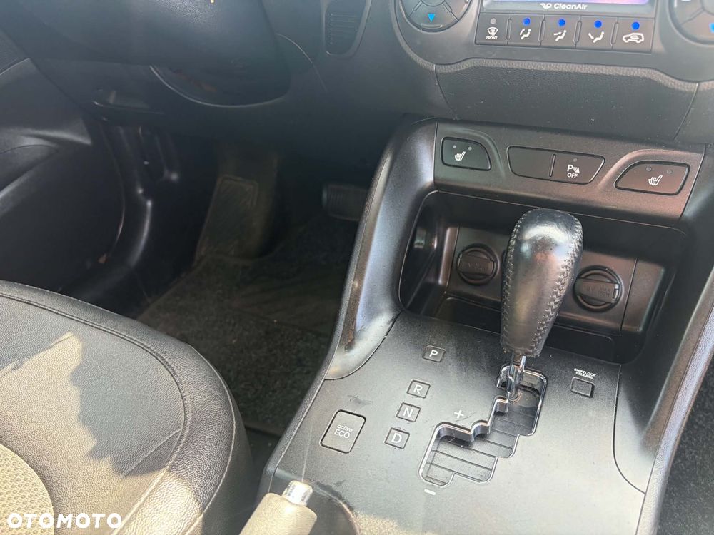 Hyundai ix35 - 12