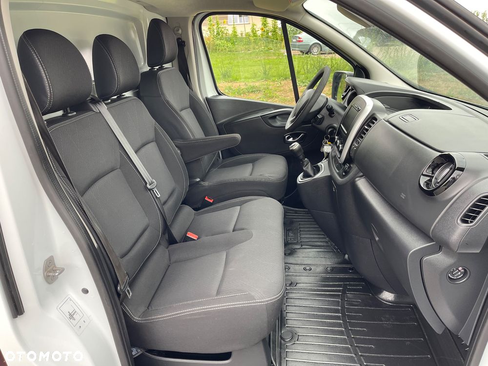 Renault Trafic - 20