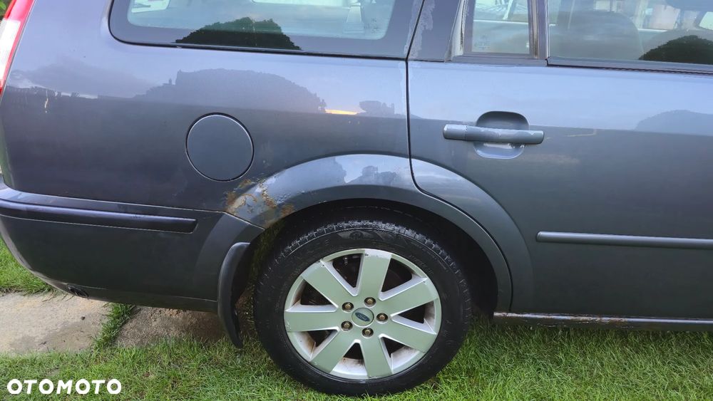 Ford Mondeo - 8