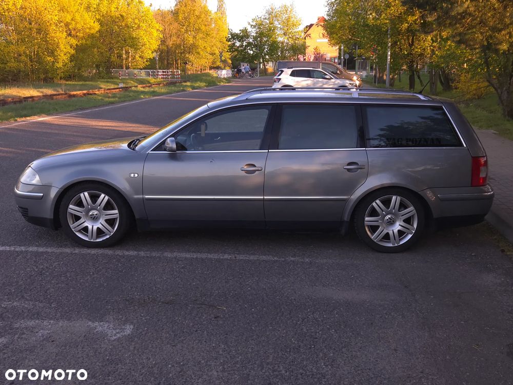 Volkswagen Passat 2.8 V6 4Mot Highline - 5