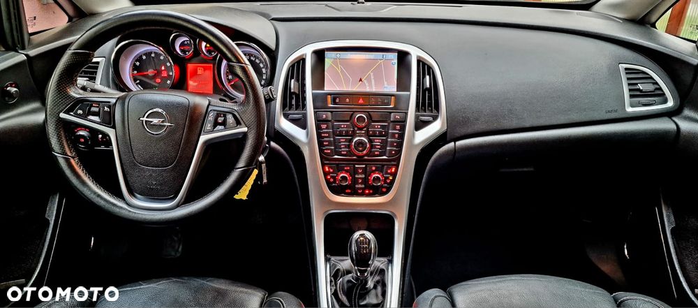 Opel Astra 1.6 Turbo Sport - 8