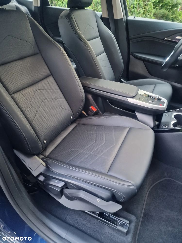 BMW iX1 xDrive30 66.5kWh xLine - 28