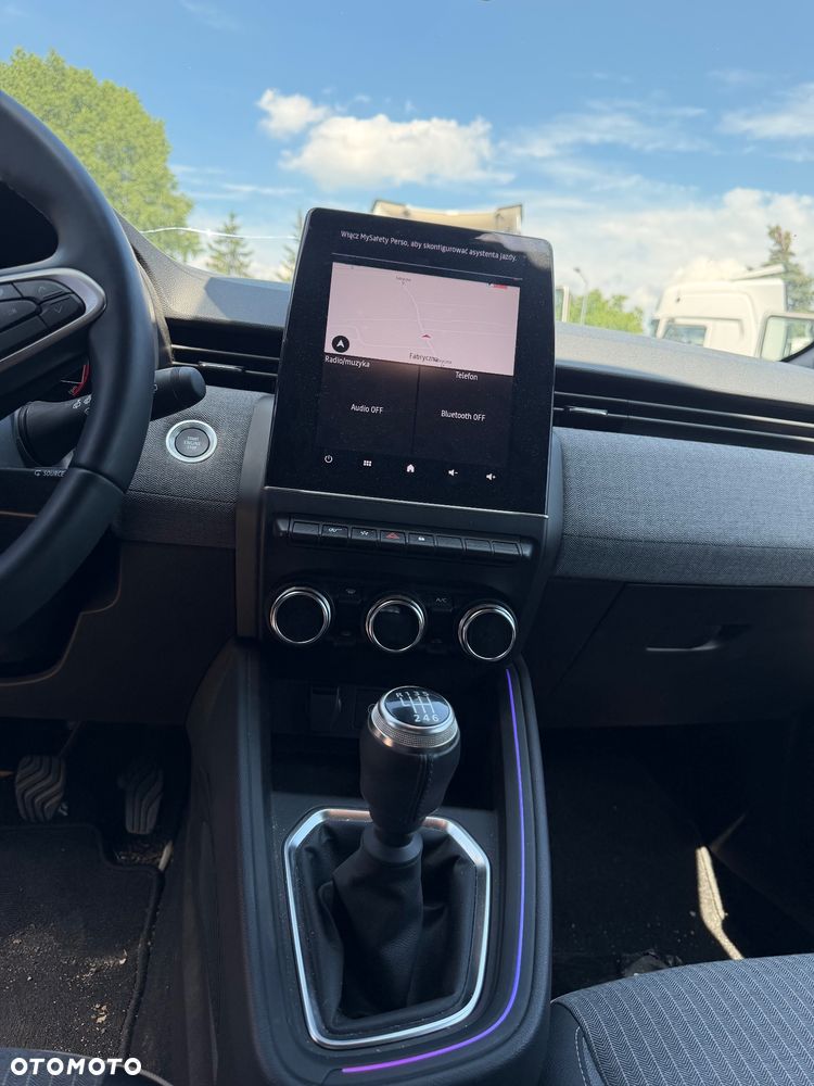 Renault Clio - 14