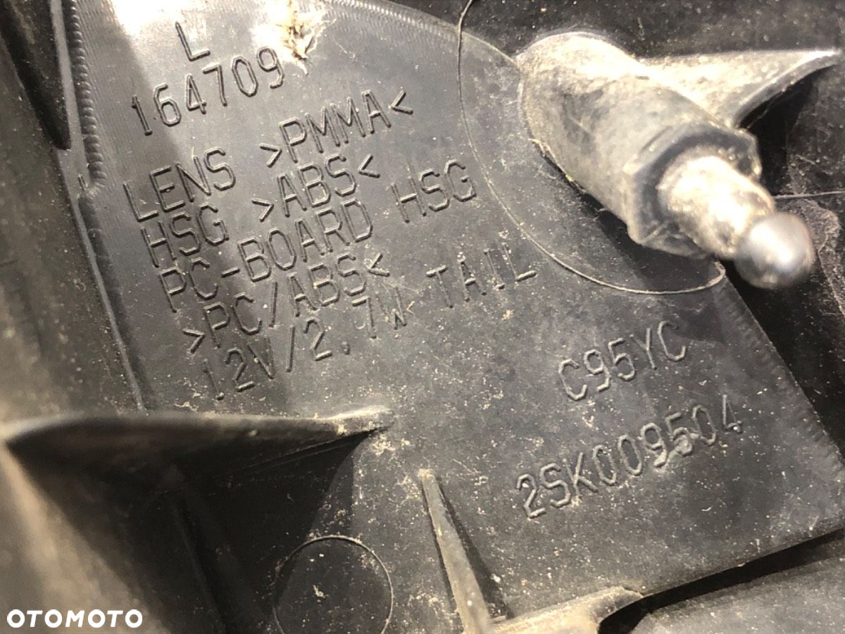 LAMPA LEWY TYŁ - 164.00 PLN - FORD C-MAX (DM2) 2007 - 2010 1.6 TDCi 80 kW [109 KM] olej napędowy - 4