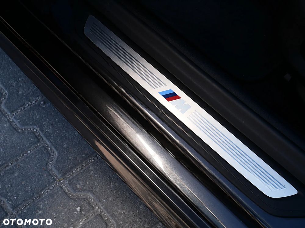 BMW Seria 5 540d xDrive mHEV M Sport sport - 32