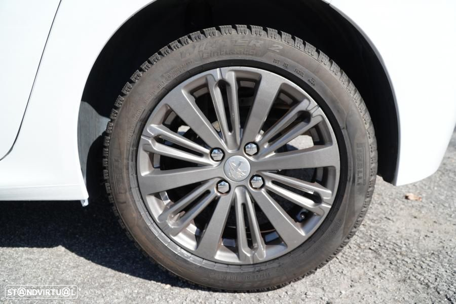 Peugeot 208 1.2 PureTech Active - 7