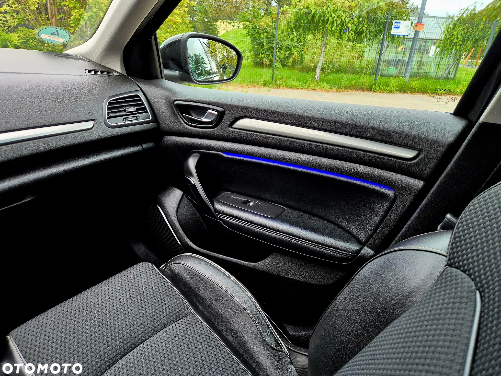 Renault Megane ENERGY TCe 130 Start & Stop Bose Edition - 19