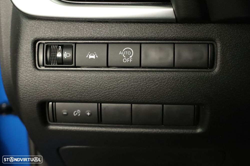 Nissan Qashqai 1.3 DIG-T N-Connecta LED Xtronic - 19