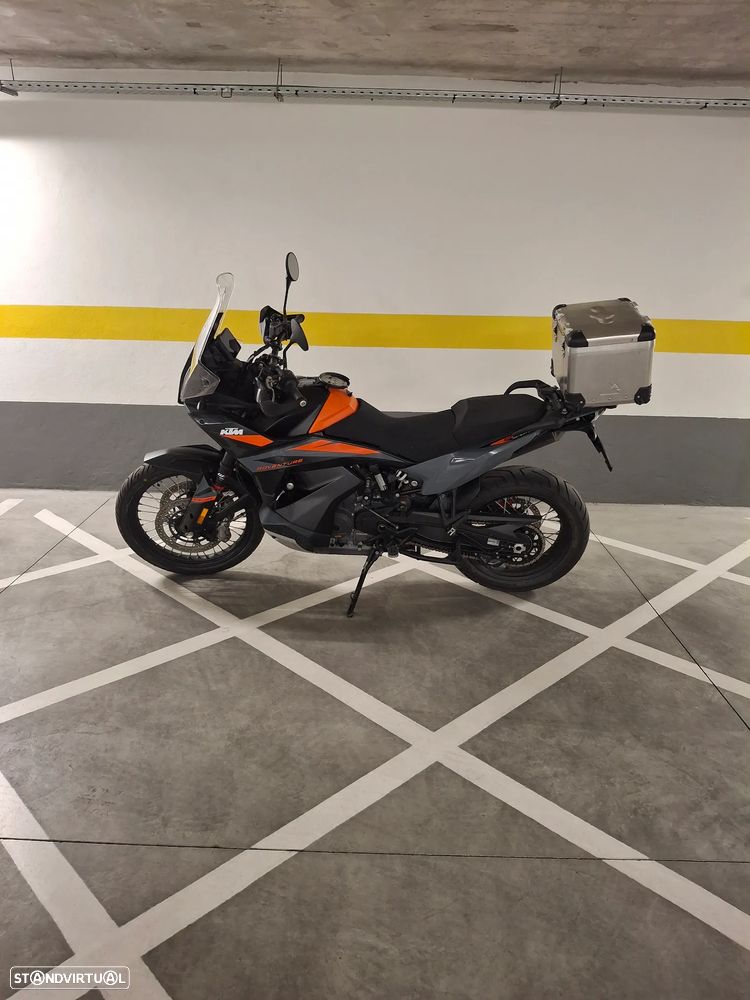 KTM 890 Adventure - 1