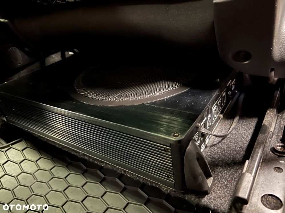 Volkswagen Touran 2.0 TDI BMT Highline DSG - 4