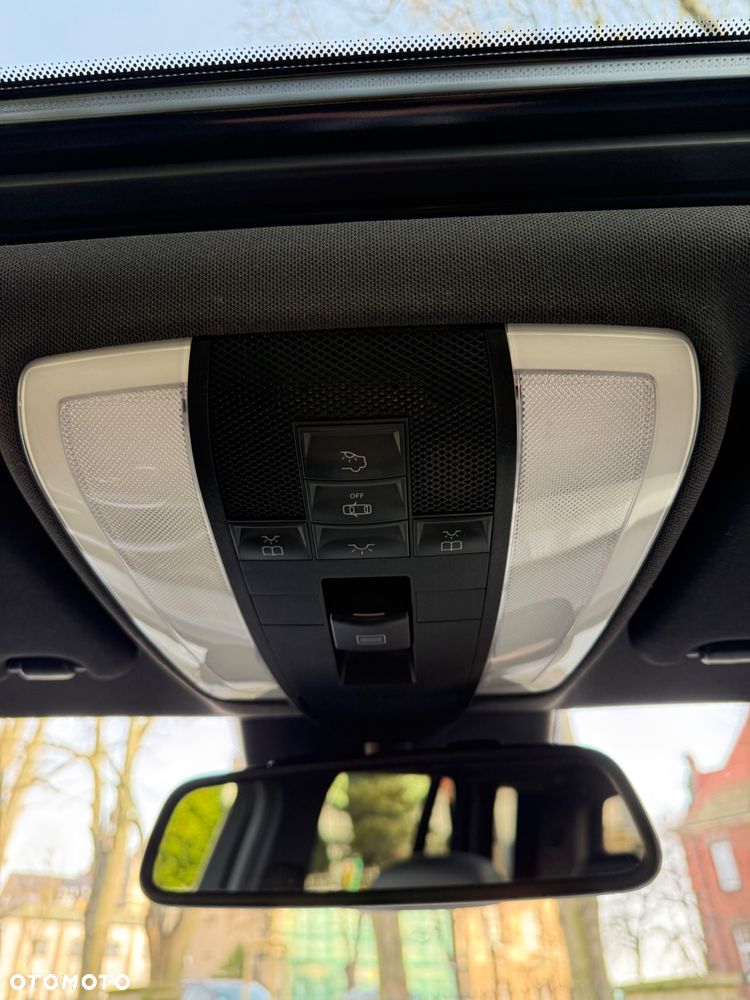 Mercedes-Benz GLK 350 CDI 4Matic (BlueEFFICIENCY) 7G-TRONIC - 38