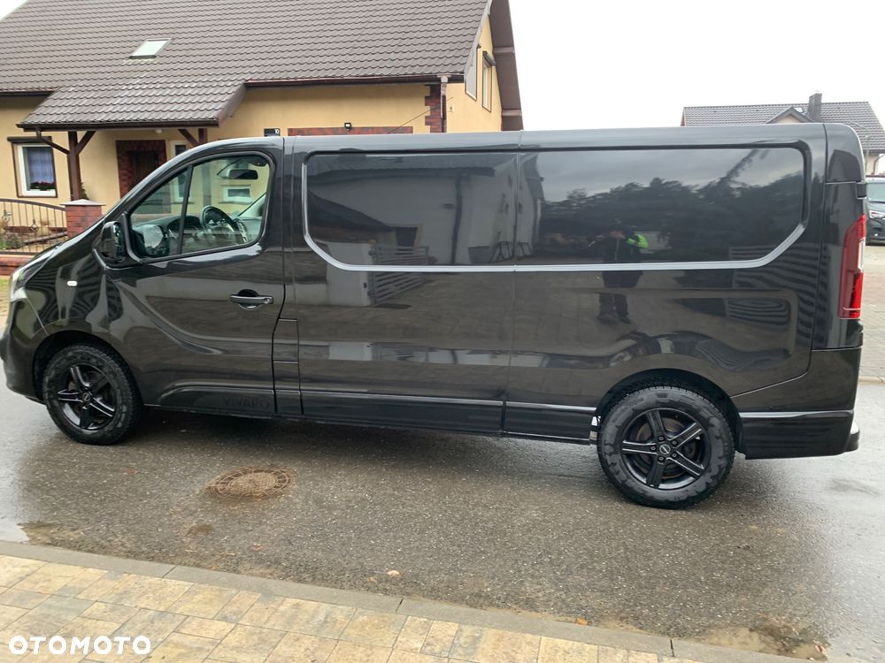 Opel Vivaro - 10