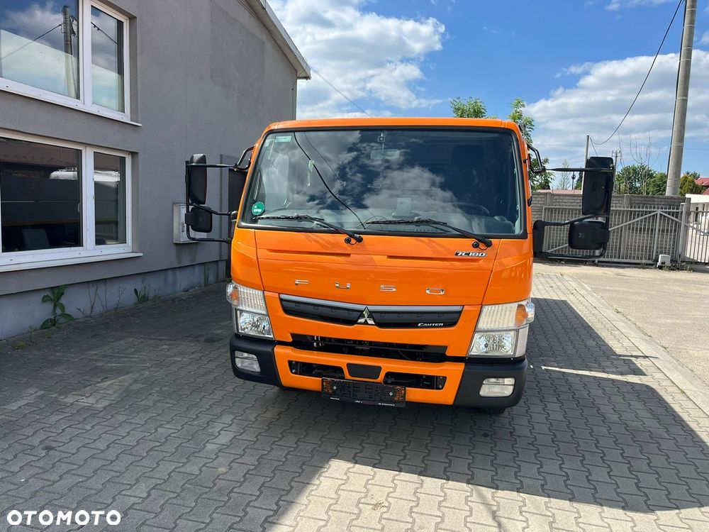Mitsubishi Canter - 3