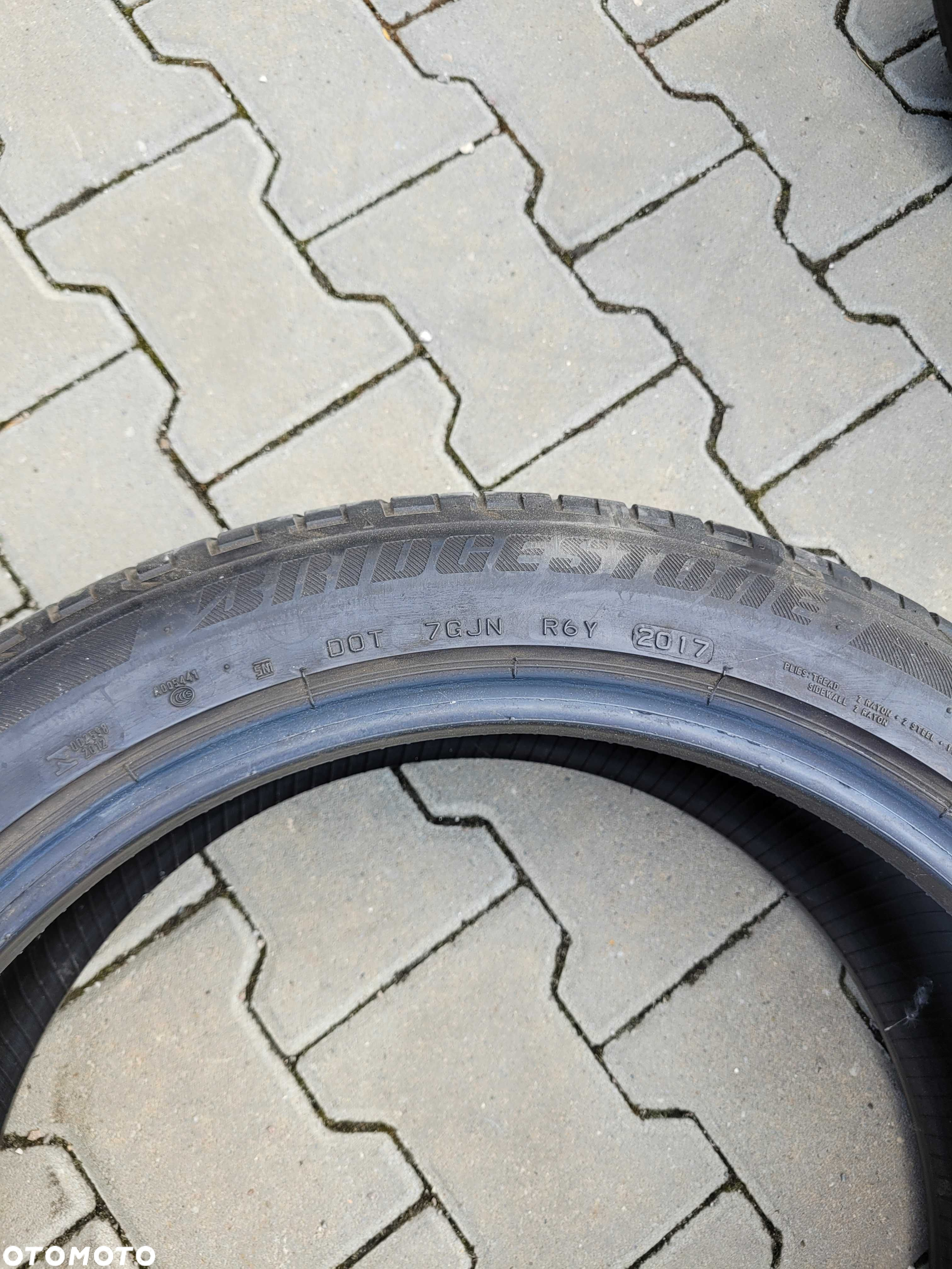 Opony Bridgestone Dueler H/P Sport 235/45/19 - 6