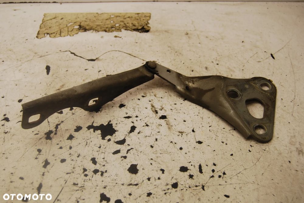 ZAWIAS MASKI LEWY PRZÓD 13172637 OPEL ZAFIRA A LIFT - 4