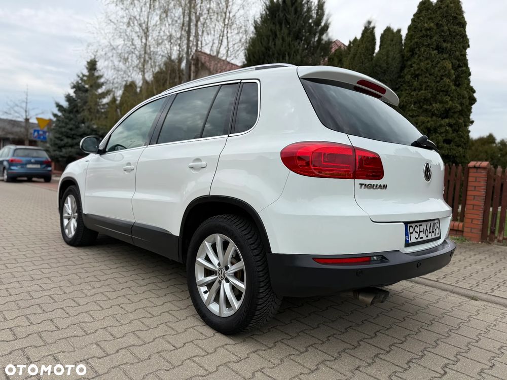 Volkswagen Tiguan - 16