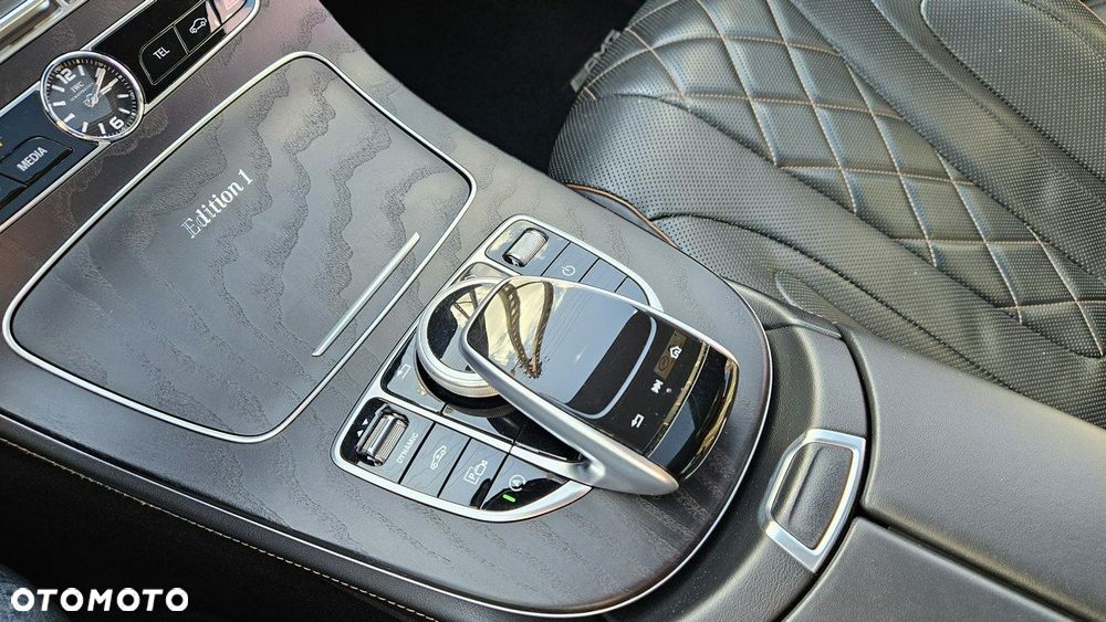 Mercedes-Benz CLS - 27