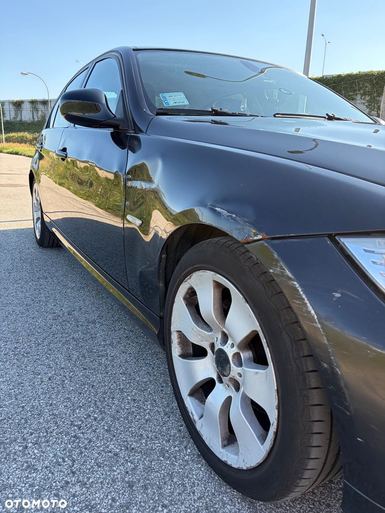 BMW Seria 3 318i - 7