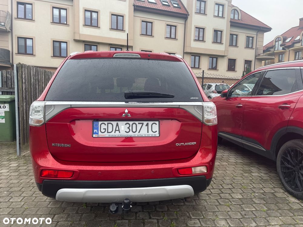 Mitsubishi Outlander 2.2 DID Intense + 4WD - 9