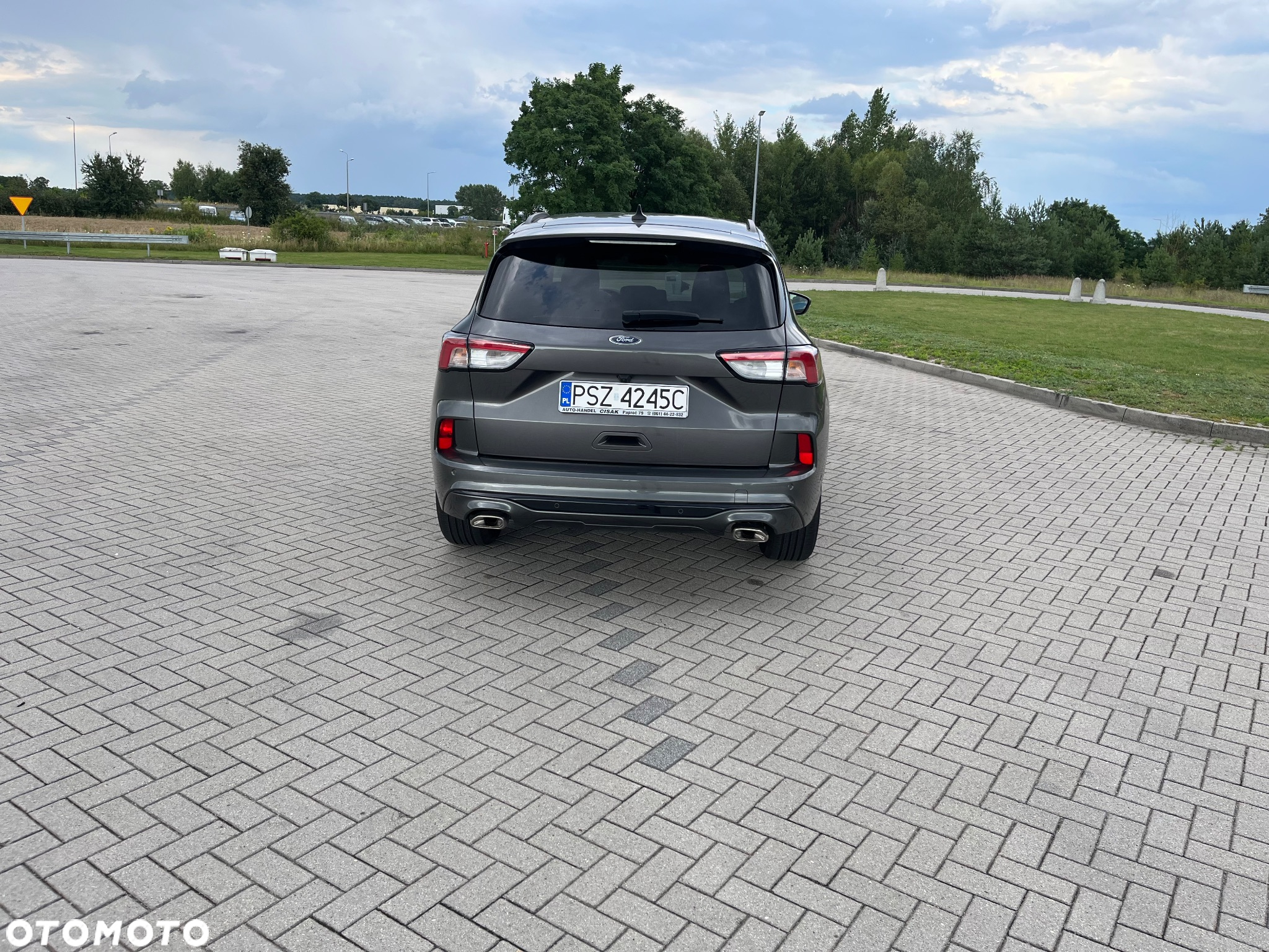 Ford Kuga 2.5 Duratec PHEV ST-LINE X - 8