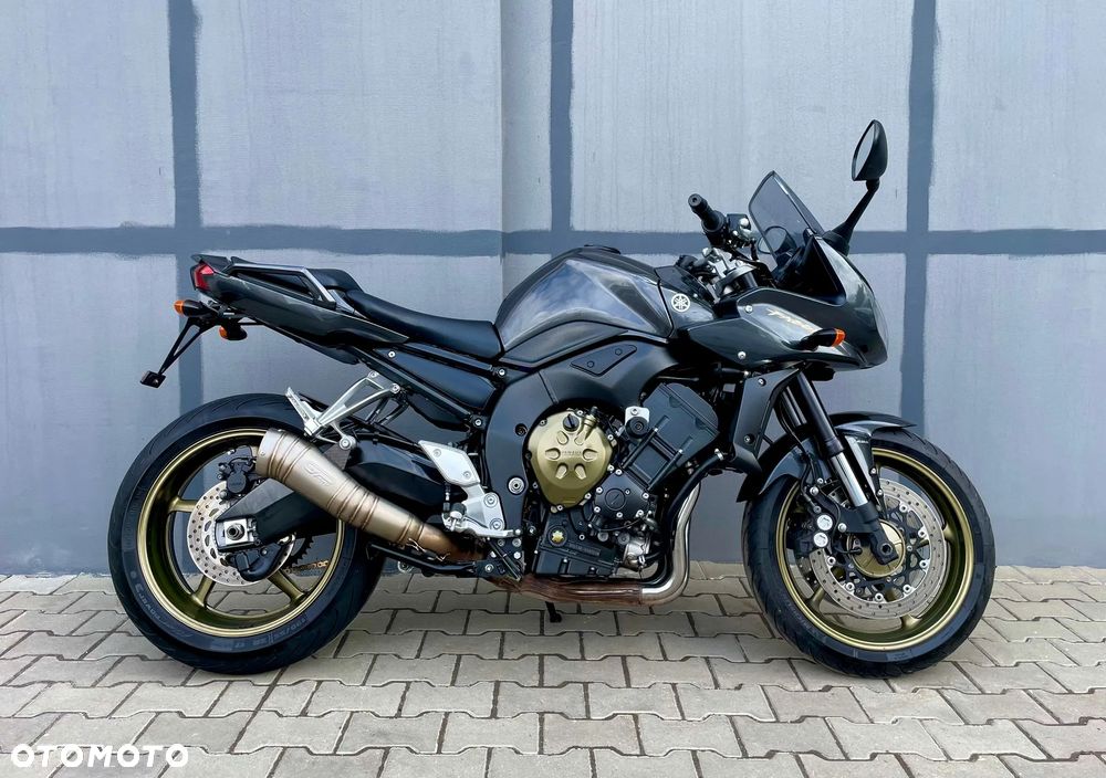 Yamaha FZ - 2