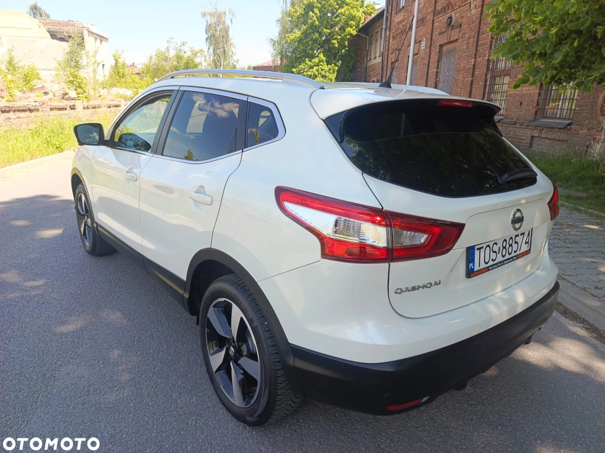 Nissan Qashqai 1.2 DIG-T N-Connecta EU6 - 7