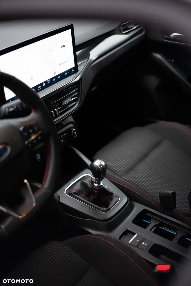 Ford Focus 1.5 EcoBlue SCR ST-Line - 11