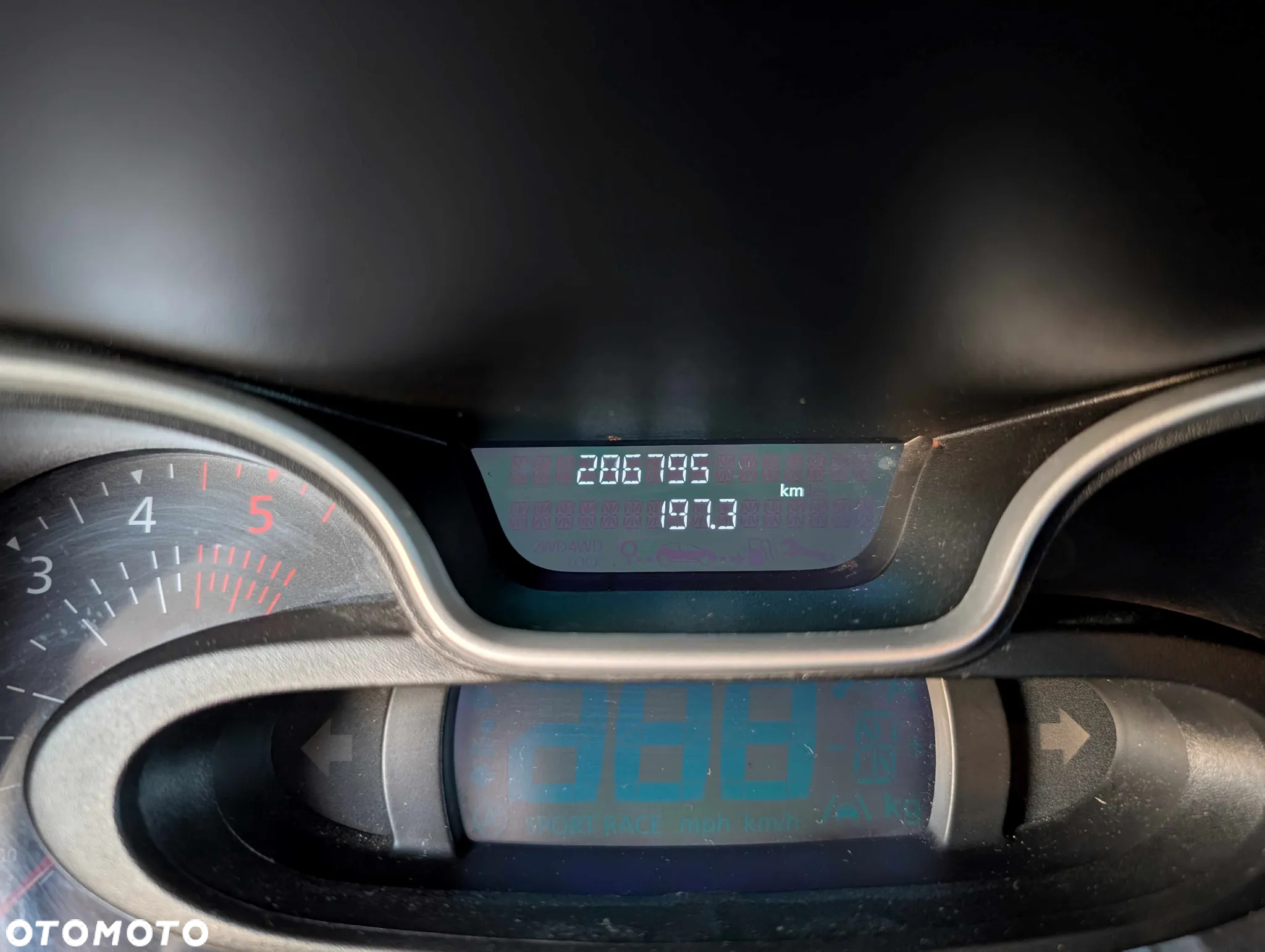 Renault Trafic - 8
