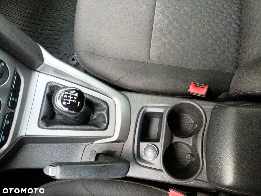 Ford Focus 1.0 EcoBoost Edition - 27