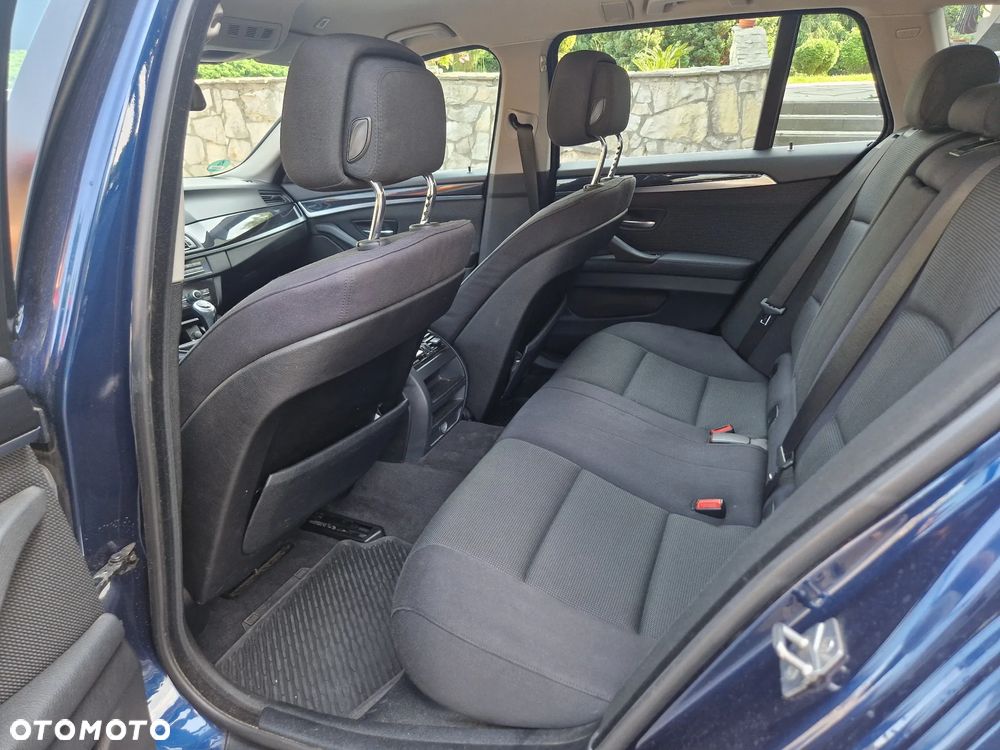 BMW Seria 5 520d Blue Performance - 10