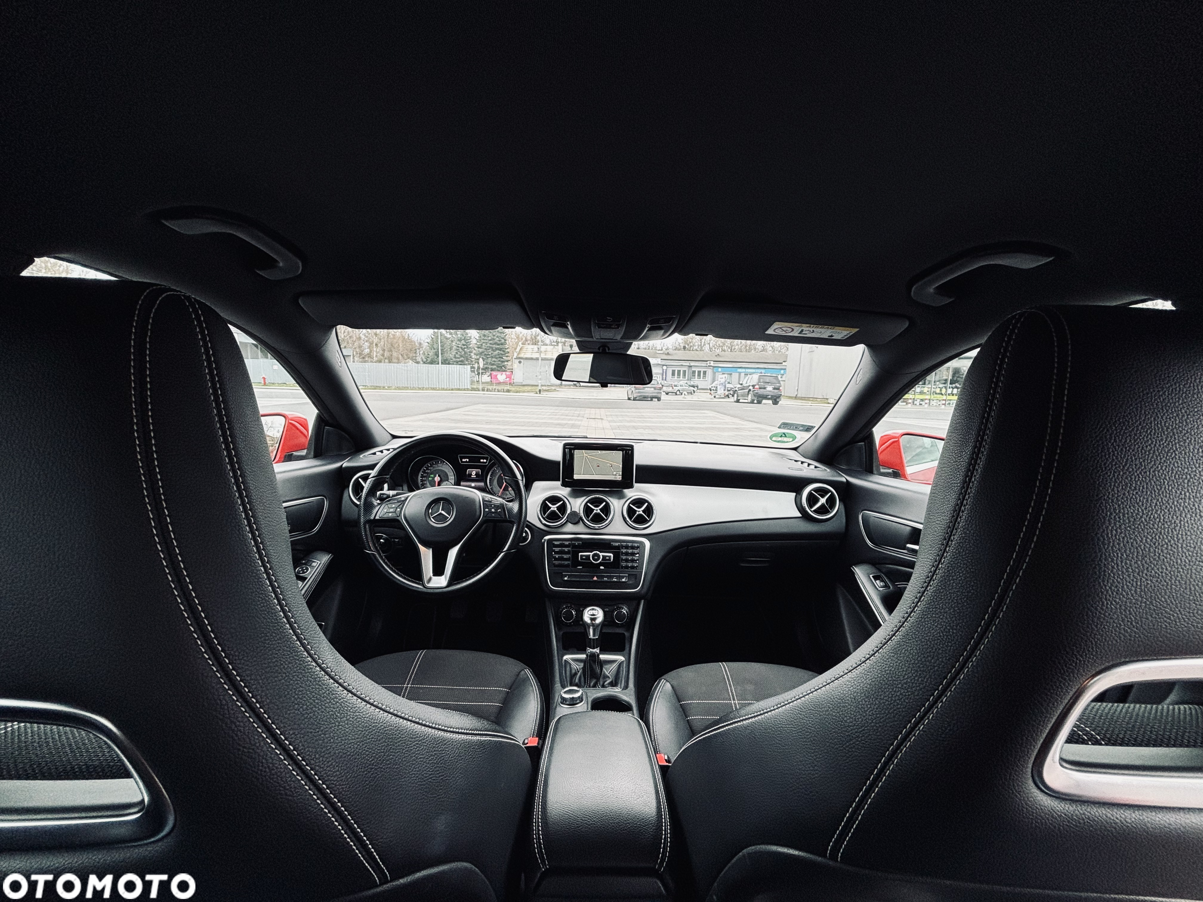 Mercedes-Benz CLA 180 Urban - 14