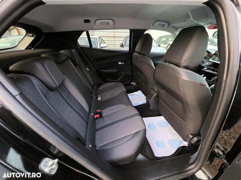 Peugeot 2008 PureTech 130 EAT8 Allure - 16