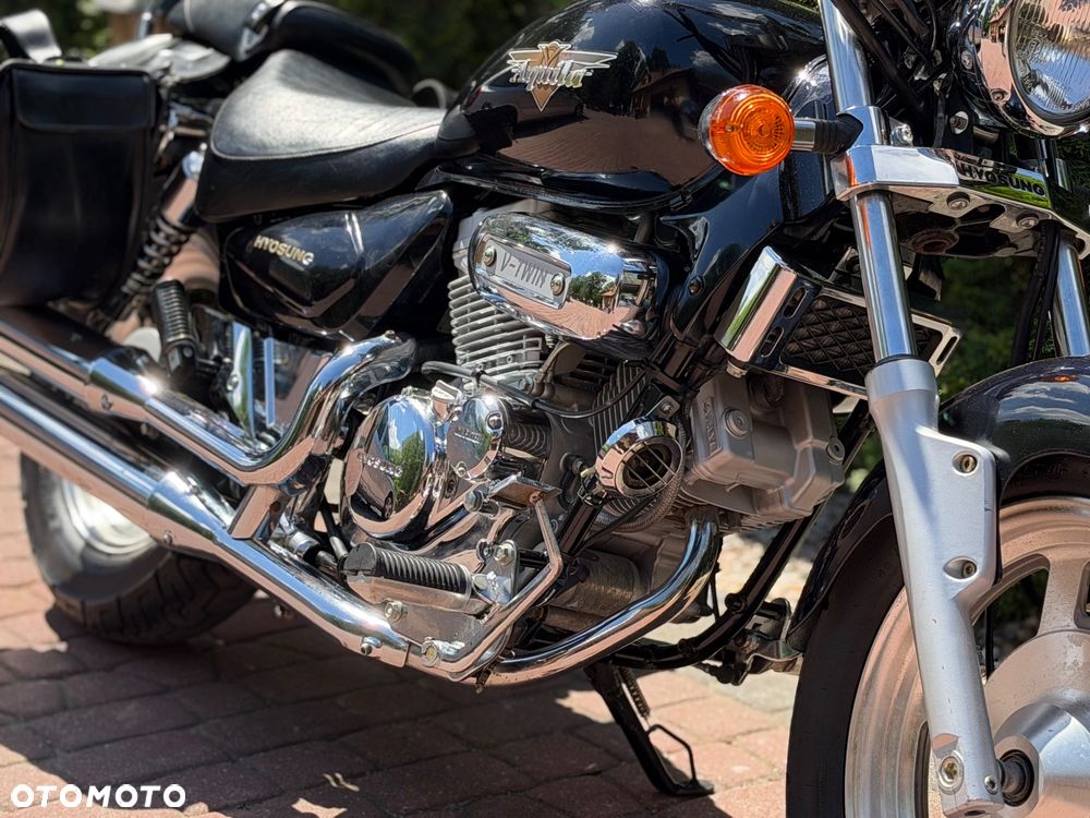 Hyosung GV - 18
