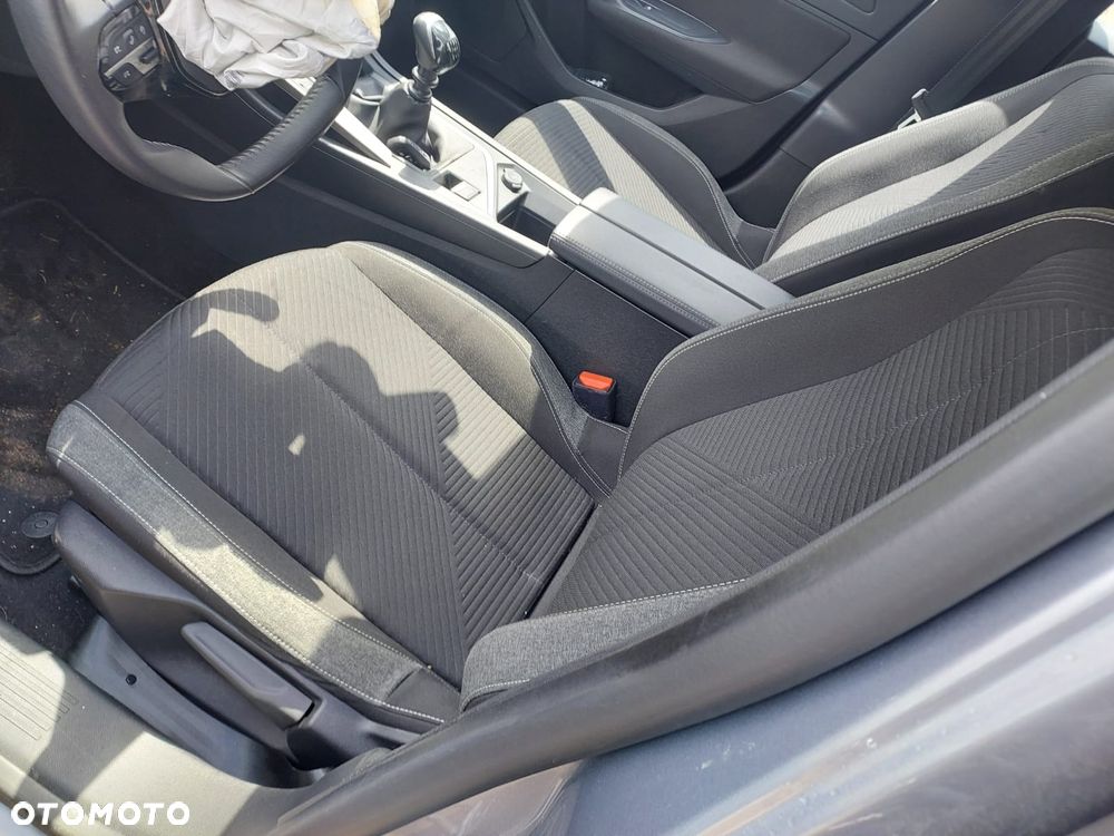 Peugeot 308 1.5 BlueHDi Active Pack S&S - 9