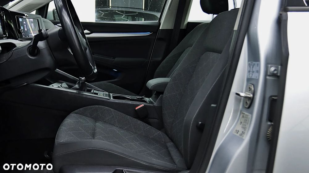 Volkswagen Golf VIII 1.5 TSI EVO Life - 16