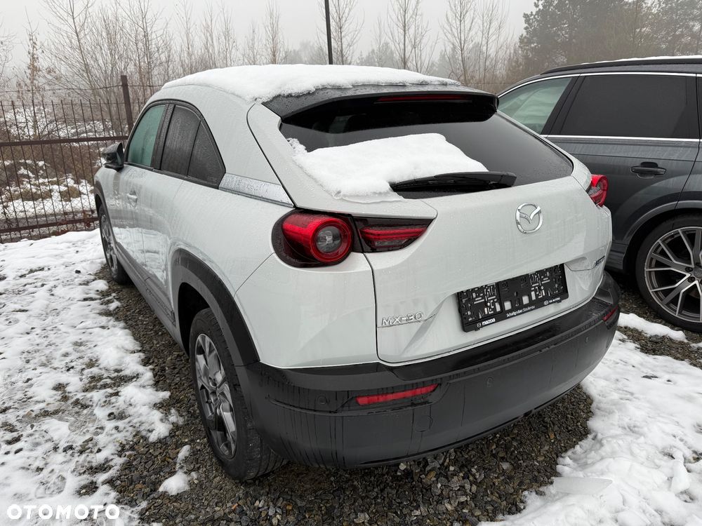 Mazda MX-30 35.5kWh Makoto - 4