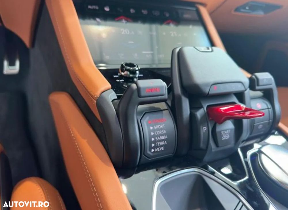 Lamborghini URUS - 13