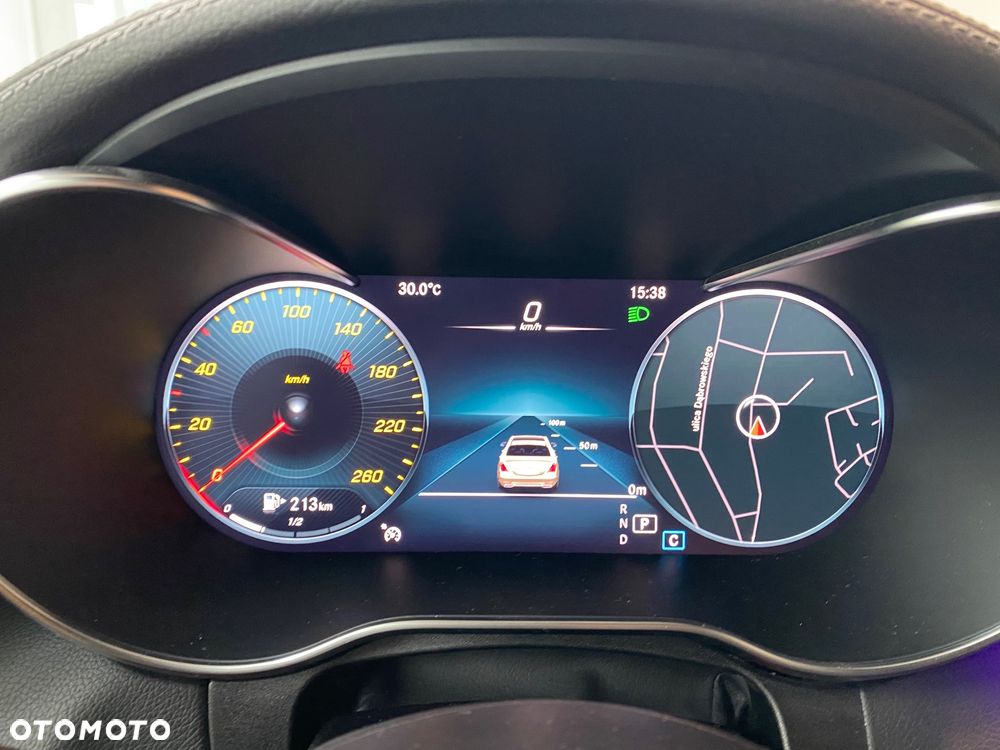Mercedes-Benz Klasa C 220 d 4Matic 9G-TRONIC AMG Line - 28