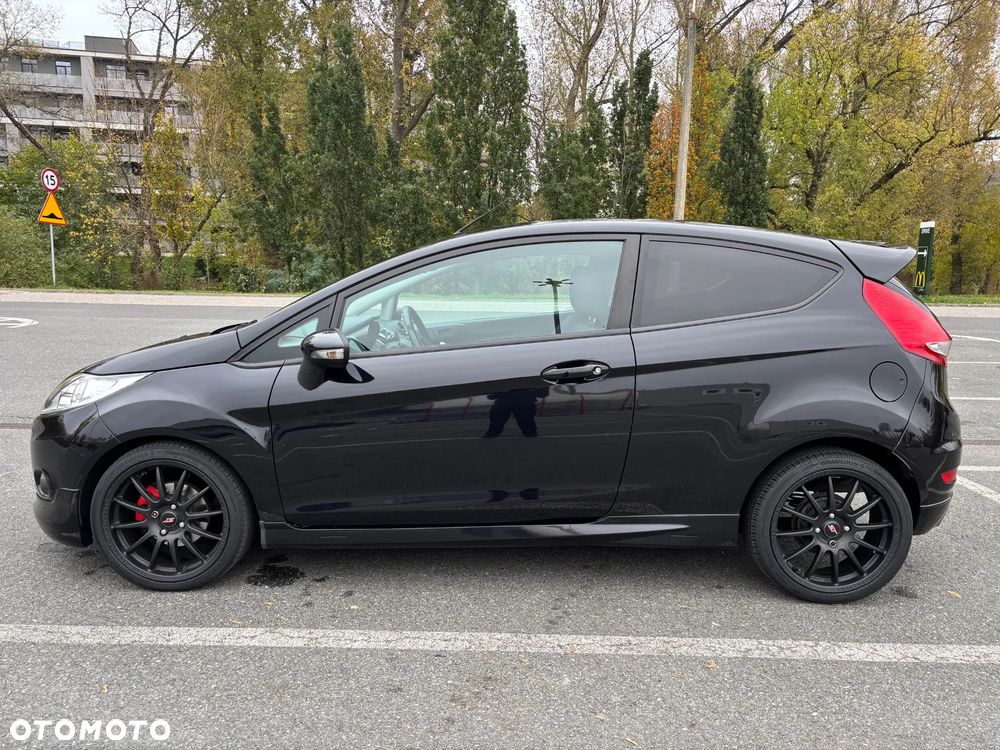 Ford Fiesta - 2