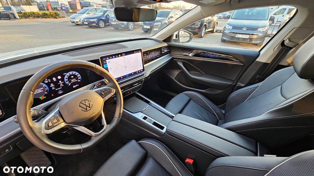 Volkswagen Passat - 22