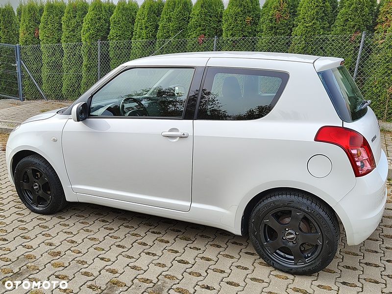 Suzuki Swift 1.3 Comfort - 23