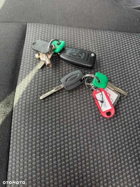 Ford Transit Custom 270 L1H1 Trend - 17