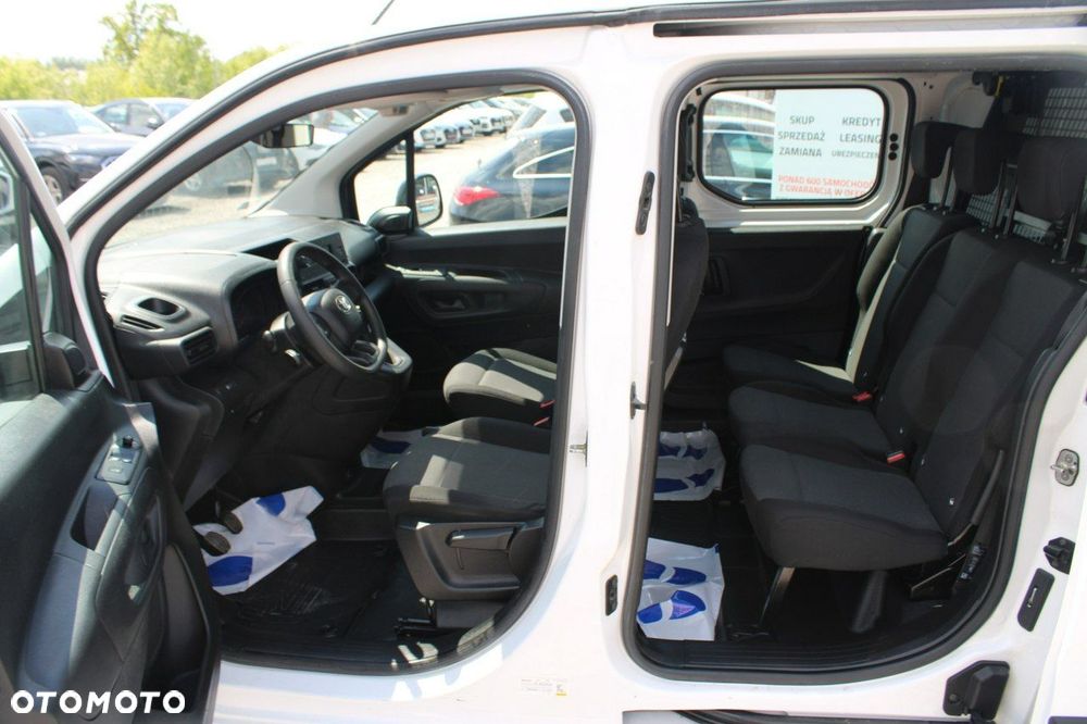 Toyota Proace City - 14