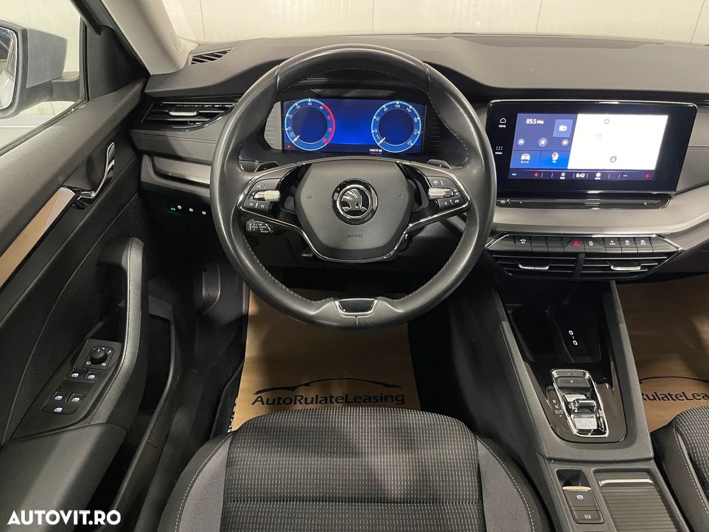 Skoda Octavia Combi 2.0 TDI DSG Ambition - 6