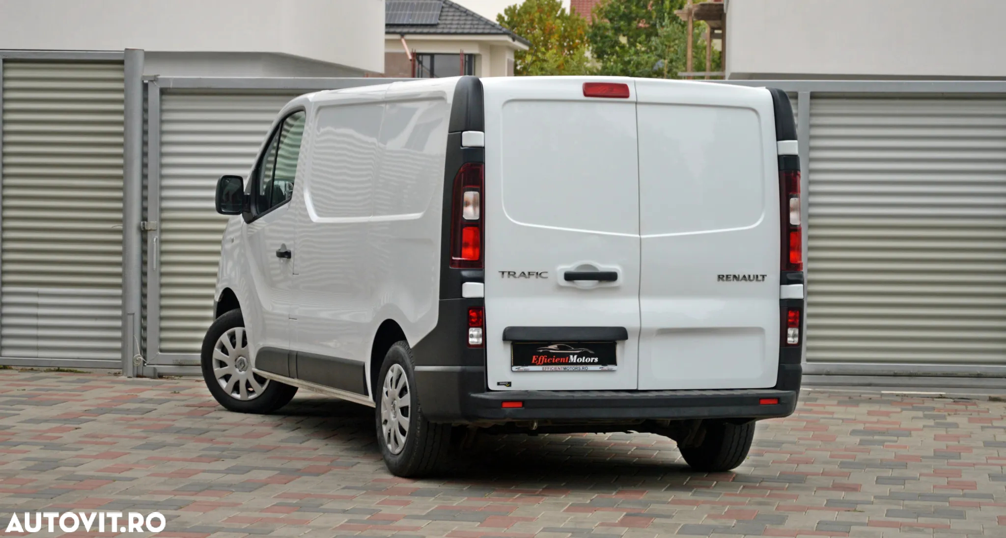Renault Trafic - 14