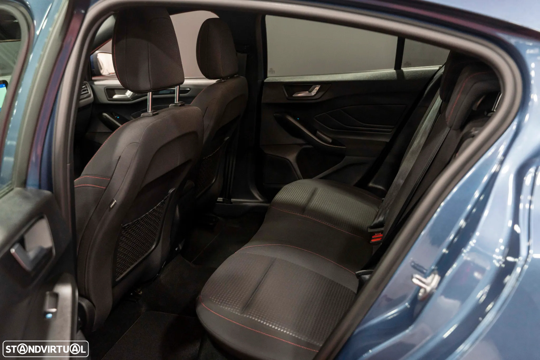Ford Focus 1.5 TDCi EcoBlue ST-Line - 17