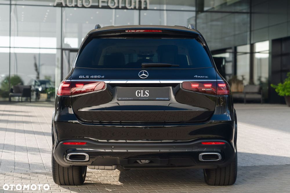 Mercedes-Benz GLS - 10