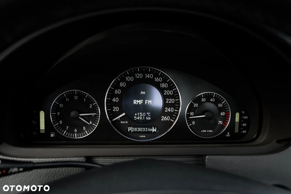 Mercedes-Benz CLK 320 Avantgarde - 24