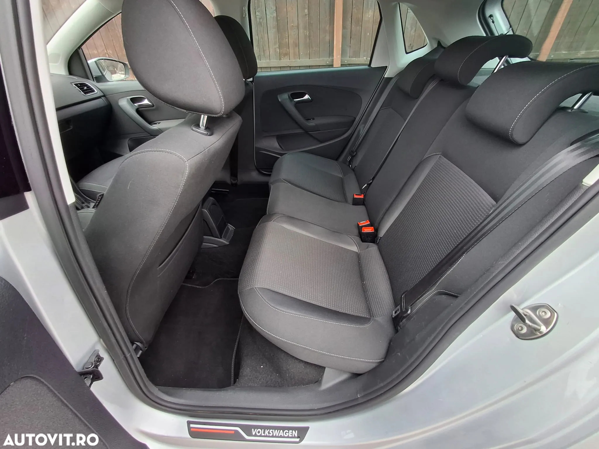 Volkswagen Polo 1.6 TDI DPF DSG Comfortline - 14