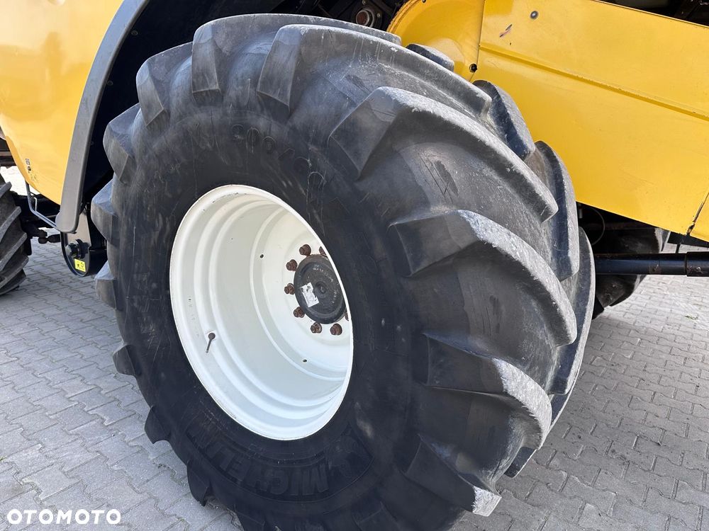 New Holland CX 8040 4x4 - 7
